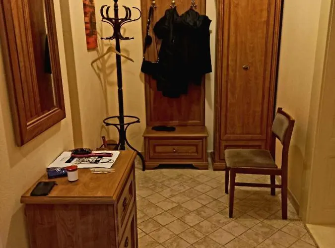 Dream For A With A Bedroom And Living Room!