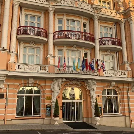 Dream For A With A Bedroom And Living Room! * Mariánské Lázně