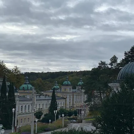 Dream For A With A Bedroom And Living Room! *